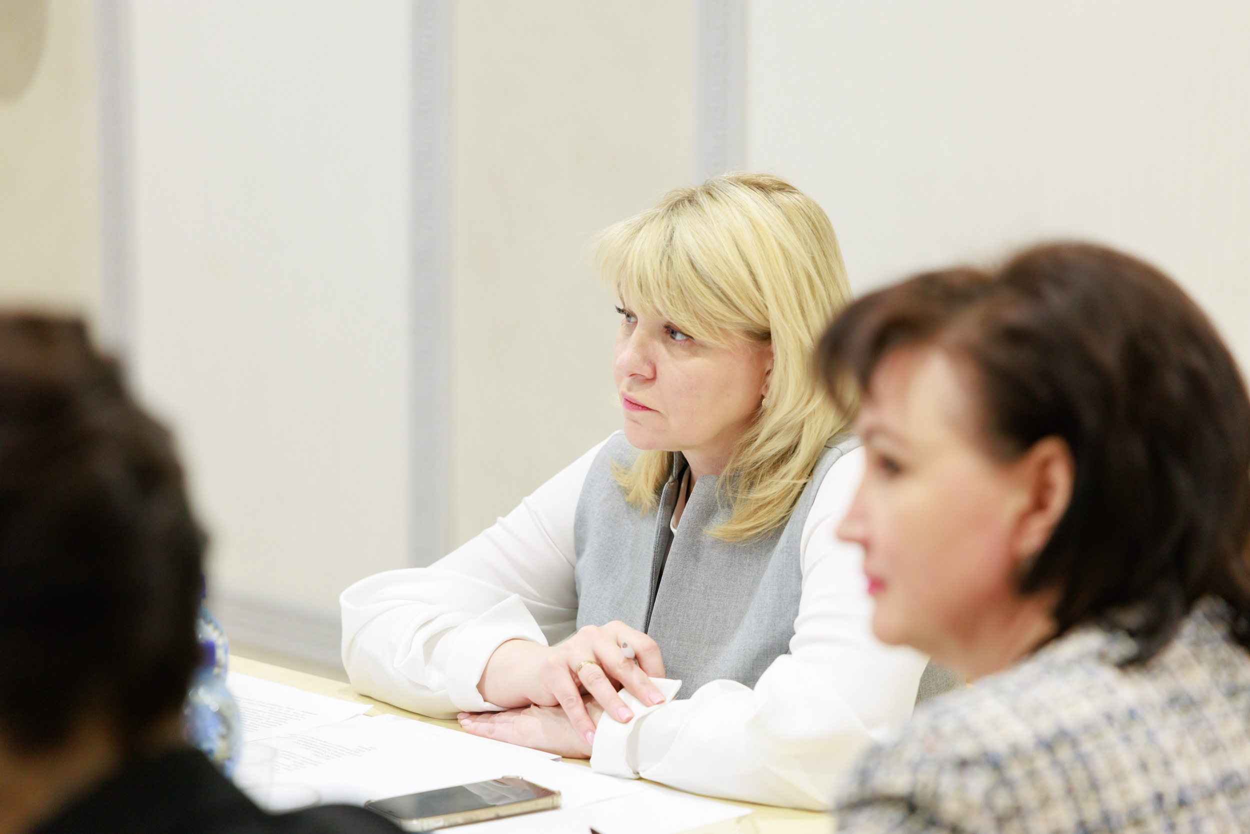 Больше чем просто работа: в ОП РФ отметили роль нотариусов в поддержке участников СВО