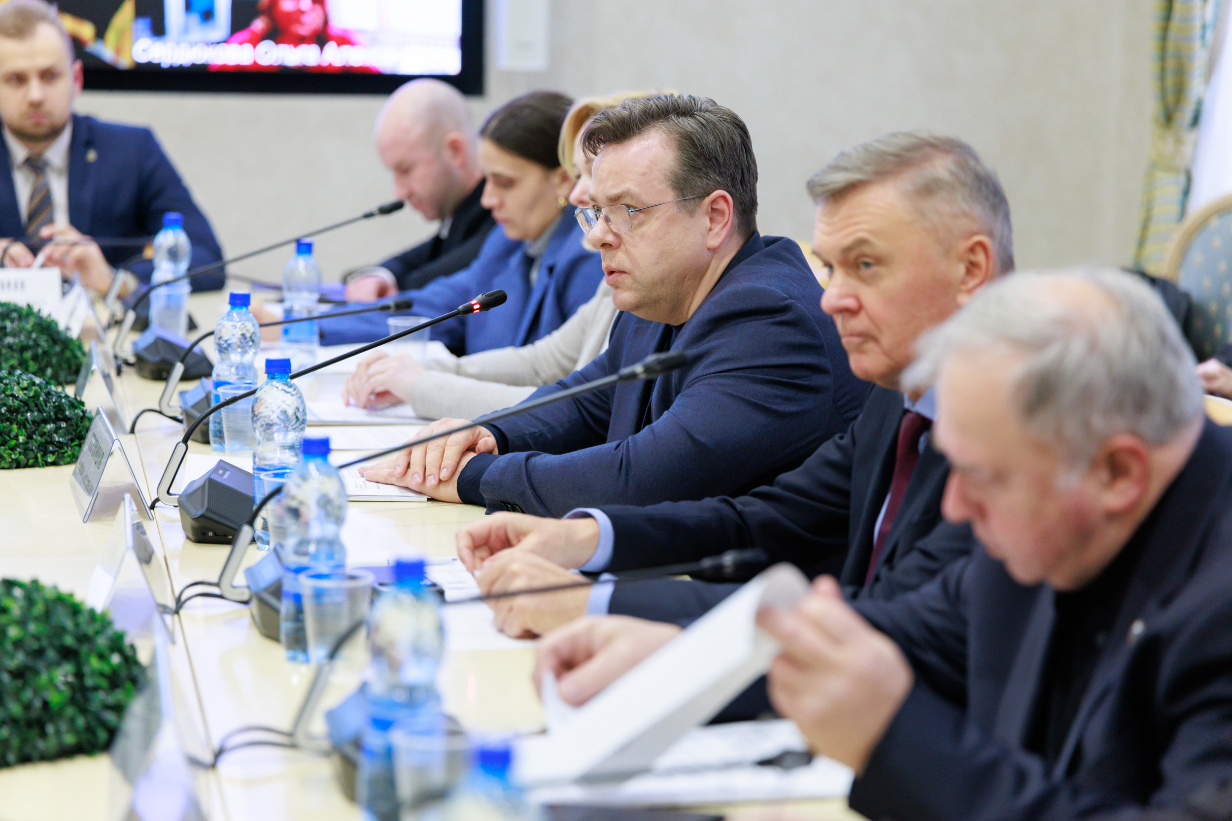 Больше чем просто работа: в ОП РФ отметили роль нотариусов в поддержке участников СВО